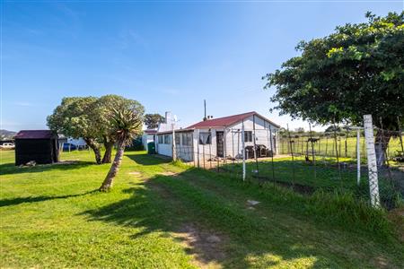 False - Farm For Sale in Bredasdorp, Western Cape - M123717