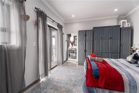 False - House withdrawn in Oceanview Heights, Struisbaai - M124903