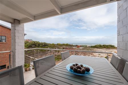 False - House withdrawn in Oceanview Heights, Struisbaai - M124903