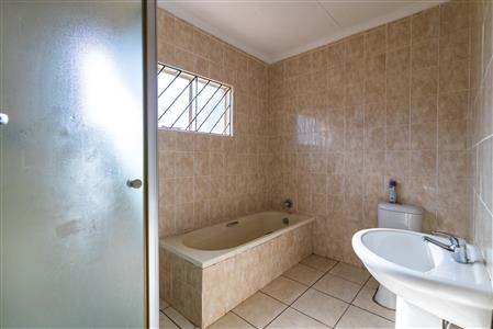 False - House For Sale in Bisho Park, Bhisho, Eastern Cape - M124960