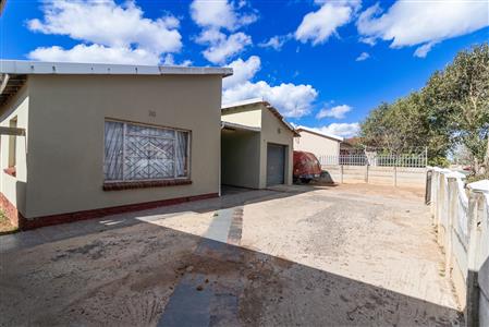 False - House For Sale in Bisho Park, Bhisho, Eastern Cape - M124960
