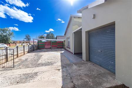 False - House For Sale in Bisho Park, Bhisho, Eastern Cape - M124960