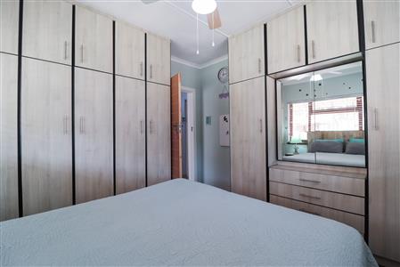 False - House For Sale in Mobeni, Durban, KwaZulu Natal - M125016