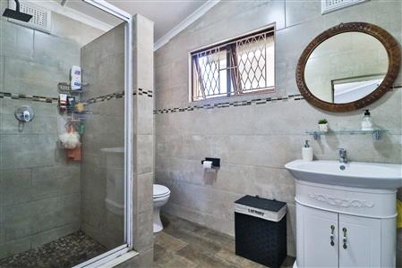 False - House For Sale in Mobeni, Durban, KwaZulu Natal - M125016