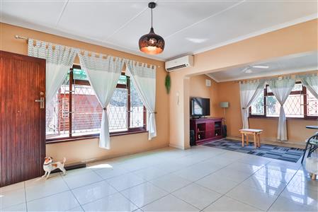 False - House For Sale in Mobeni, Durban, KwaZulu Natal - M125016