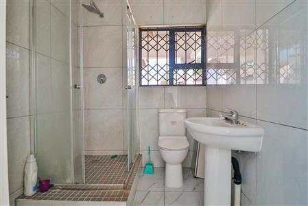 False - House For Sale in Mpophomeni, Howick, KwaZulu Natal - M125075