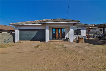 False - House For Sale in Mpophomeni, Howick, KwaZulu Natal - M125075