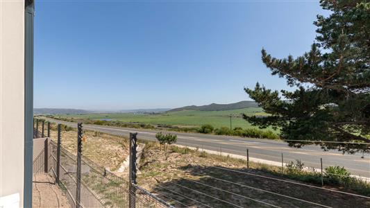 False - Townhouse For Sale in Reebok, Groot Brakrivier, Western Cape - M125102