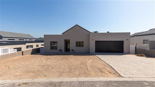 False - Townhouse For Sale in Reebok, Groot Brakrivier, Western Cape - M125102