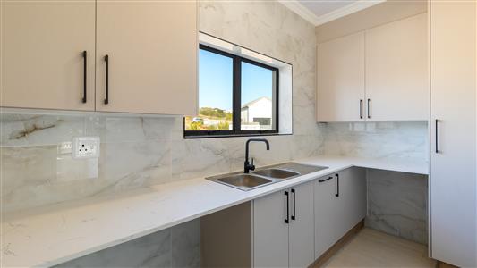 False - Townhouse For Sale in Reebok, Groot Brakrivier, Western Cape - M125102