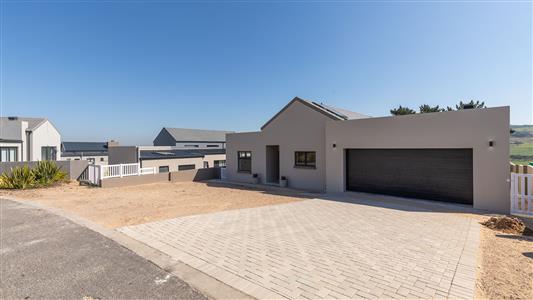 False - Townhouse For Sale in Reebok, Groot Brakrivier, Western Cape - M125102
