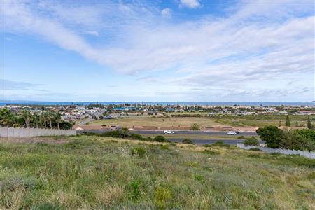 False - Vacant Land for sale in Hartenbos Heuwels, Hartenbos - M125104