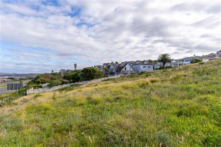 False - Vacant Land for sale in Hartenbos Heuwels, Hartenbos - M125104
