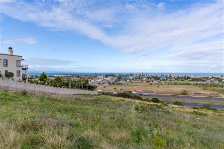 False - Vacant Land for sale in Hartenbos Heuwels, Hartenbos - M125104