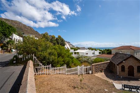 False - Vacant Land For Sale in Gordons Bay Central, Gordons Bay, Western Cape - M123777