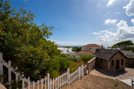 False - Vacant Land For Sale in Gordons Bay Central, Gordons Bay, Western Cape - M123777