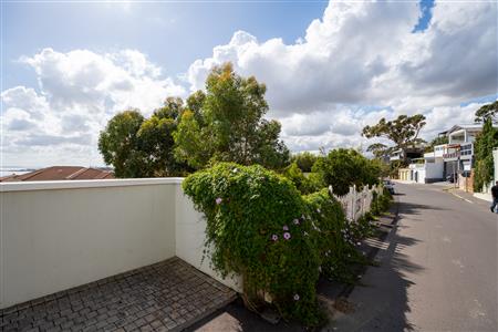 False - Vacant Land For Sale in Gordons Bay Central, Gordons Bay, Western Cape - M123777