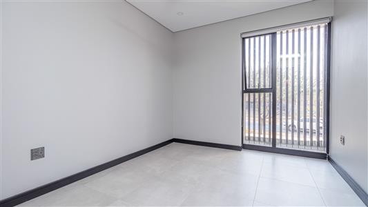 False - Townhouse To Rent in Bryanston, Sandton, Gauteng - M125127