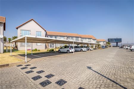 False - Apartment For Sale in Dowerglen, Edenvale, Gauteng - M125133