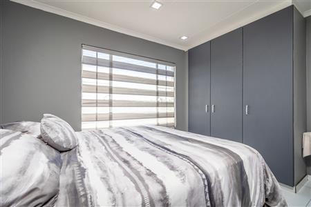 False - Apartment For Sale in Dowerglen, Edenvale, Gauteng - M125133