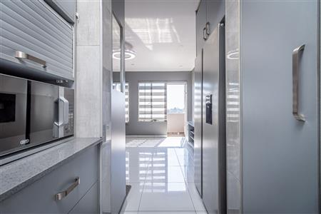 False - Apartment For Sale in Dowerglen, Edenvale, Gauteng - M125133