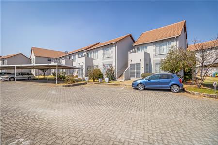 False - Apartment For Sale in Dowerglen, Edenvale, Gauteng - M125133