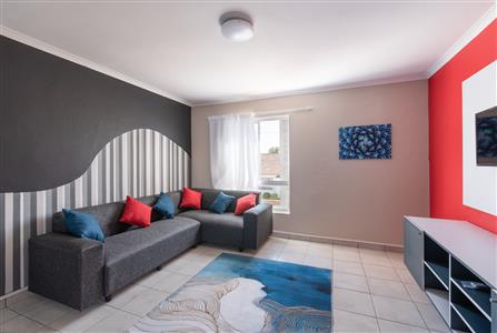 False - Apartment For Sale in Oakdale, Bellville, Western Cape - M121239