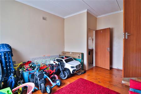 False - House For Sale in Howick West, Howick, KwaZulu Natal - M125129