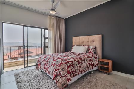 False - Apartment For Sale in Izinga, Umhlanga, KwaZulu Natal - M125124