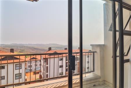False - Apartment For Sale in Izinga, Umhlanga, KwaZulu Natal - M125124