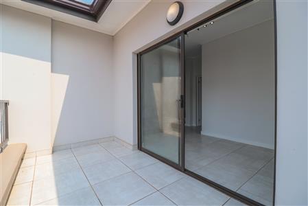 False - Apartment For Sale in Izinga, Umhlanga, KwaZulu Natal - M125124