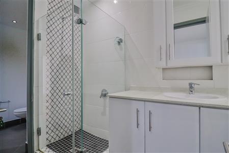 False - Apartment For Sale in Umhlanga Ridge, Umhlanga, KwaZulu Natal - M125126
