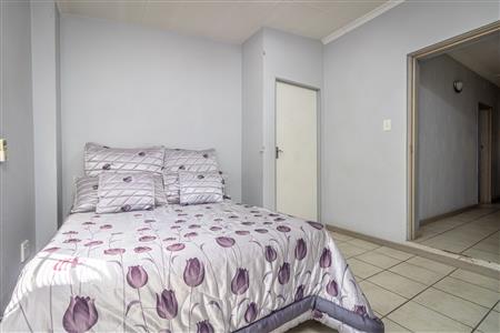False - House For Sale in Fontainebleau, Randburg, Gauteng - M125145
