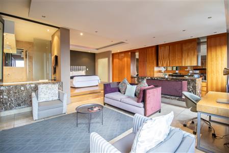 False - Apartment For Sale in Johannesburg Central, Johannesburg, Gauteng - M125152