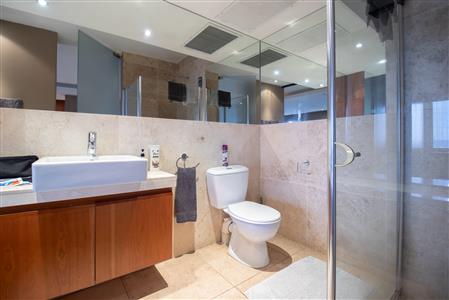 False - Apartment For Sale in Johannesburg Central, Johannesburg, Gauteng - M125152