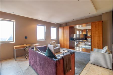 False - Apartment For Sale in Johannesburg Central, Johannesburg, Gauteng - M125152