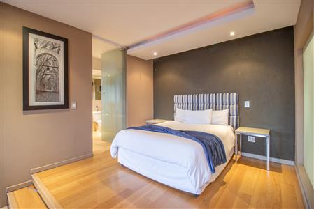 False - Apartment For Sale in Johannesburg Central, Johannesburg, Gauteng - M125152