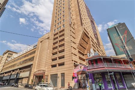 False - Apartment For Sale in Johannesburg Central, Johannesburg, Gauteng - M125152