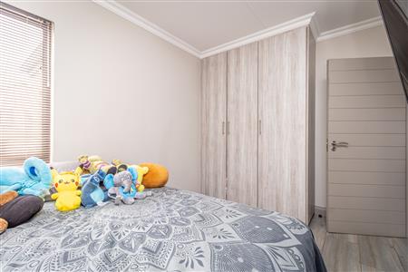 False - Townhouse withdrawn in Broadacres, Sandton - M125187