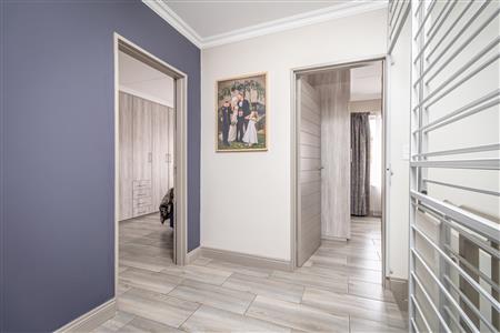 False - Townhouse withdrawn in Broadacres, Sandton - M125187
