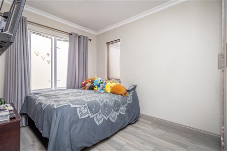 False - Townhouse withdrawn in Broadacres, Sandton - M125187