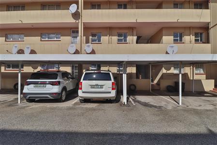 False - Apartment For Sale in Parsons Hill, Port Elizabeth, Eastern Cape - M125192