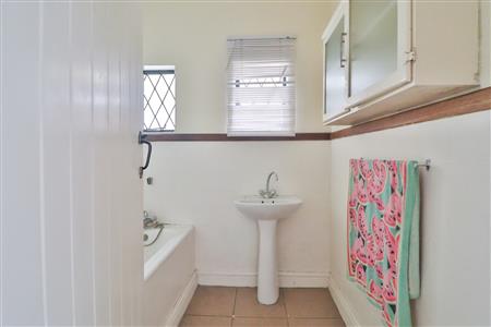 False - House Unavailable in Montrose, Pietermaritzburg, KwaZulu Natal - M125221