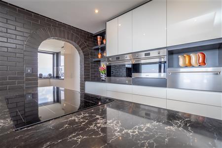 False - Apartment For Sale in Rosebank, Johannesburg, Gauteng - M122720