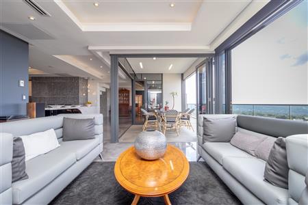 False - Apartment For Sale in Rosebank, Johannesburg, Gauteng - M122720