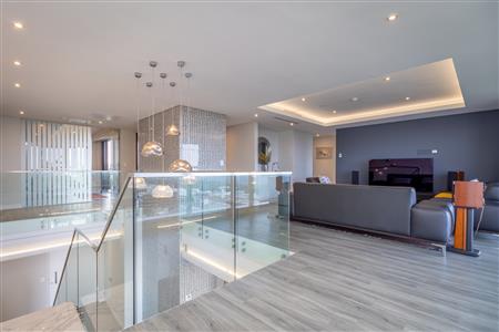 False - Apartment For Sale in Rosebank, Johannesburg, Gauteng - M122720