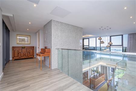False - Apartment For Sale in Rosebank, Johannesburg, Gauteng - M122720