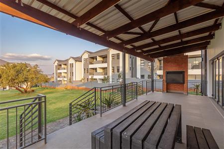 False - Apartment For Sale in Pinehaven, Krugersdorp, Gauteng - M125237