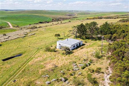 False - Farm Sold in Napier, Western Cape - M125234