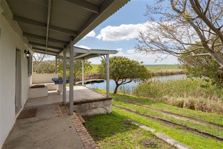 False - Farm Sold in Napier, Western Cape - M125234